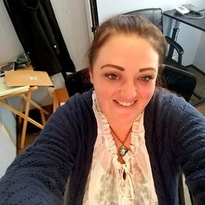 Meet your Posher, Nicole